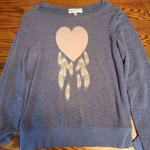 Wildfox heart and feather blue  Sweatshirt sz XS